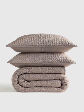 Quince Organic Cotton Hand stitched Quilt Set in Stone King 1427